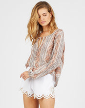 FLOR SHORT