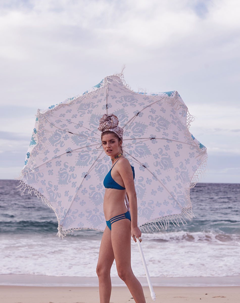 ISLANDER BEACH UMBRELLA