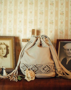 PEARL CROSSBODY