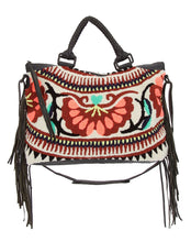 MAVEN WEEKENDER